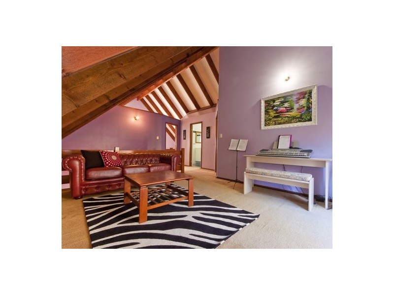 120 Laxton Road, Pallara QLD 4110