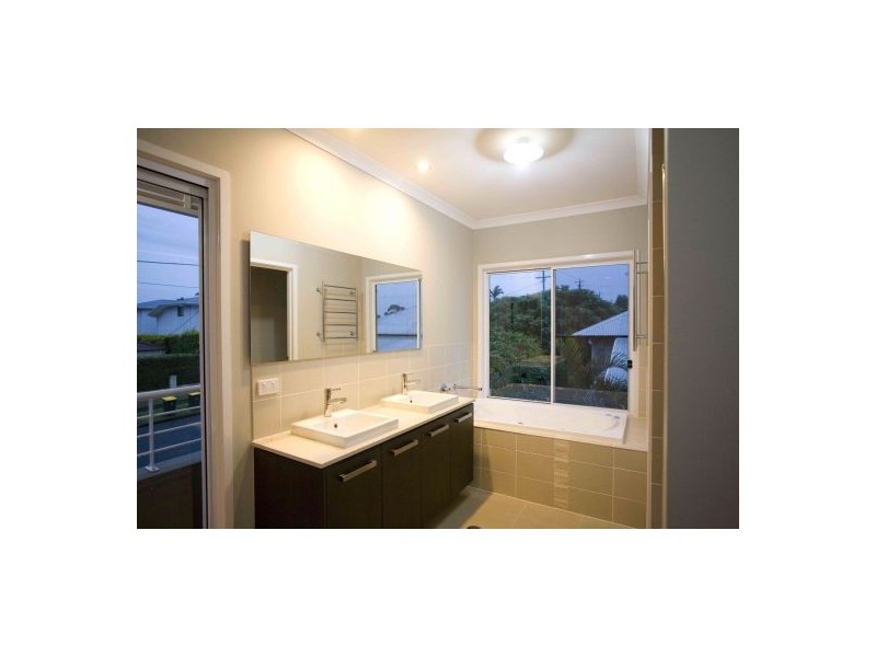 110 Jackson Street, Hamilton QLD 4007