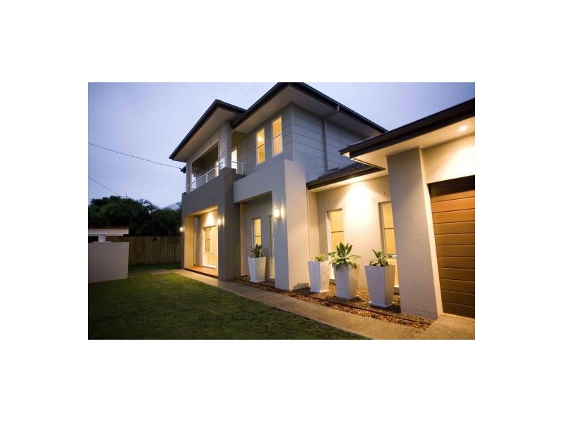 110 Jackson Street, Hamilton QLD 4007