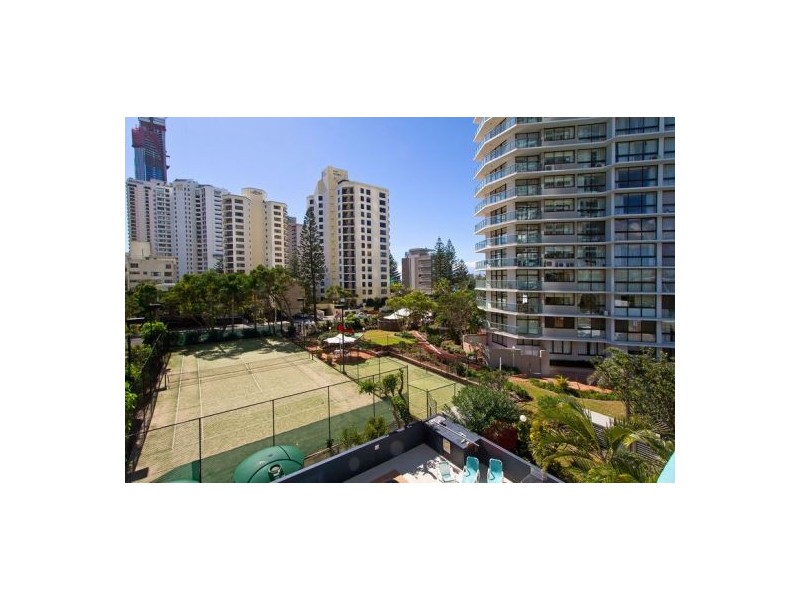 21 Clifford St, Surfers Paradise QLD 4217