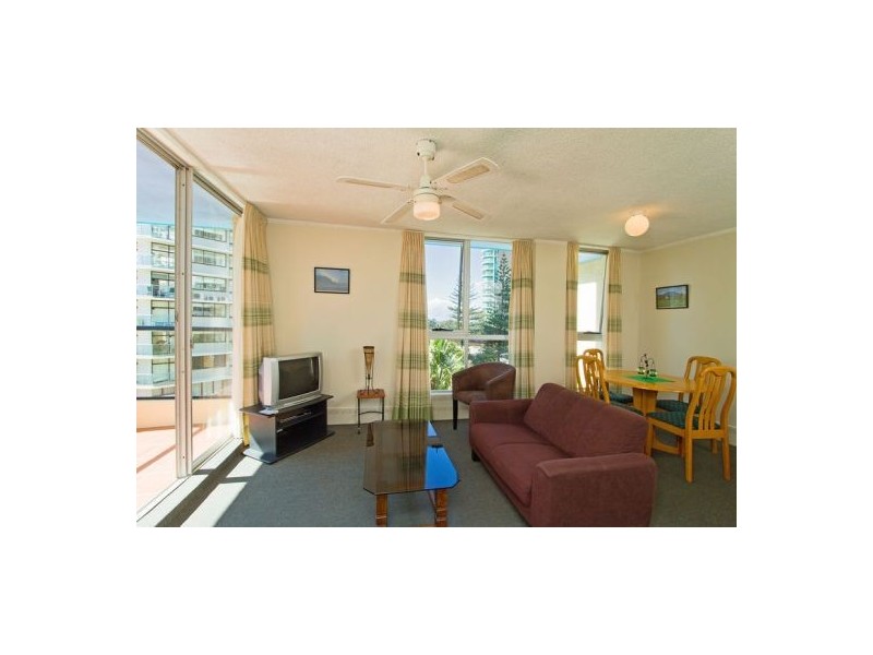 21 Clifford St, Surfers Paradise QLD 4217