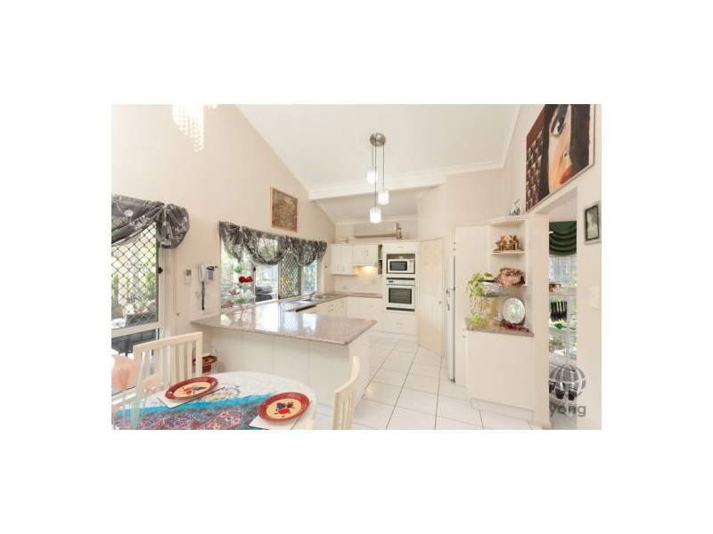 21 Lakewood Avenue, Parkinson QLD 4115