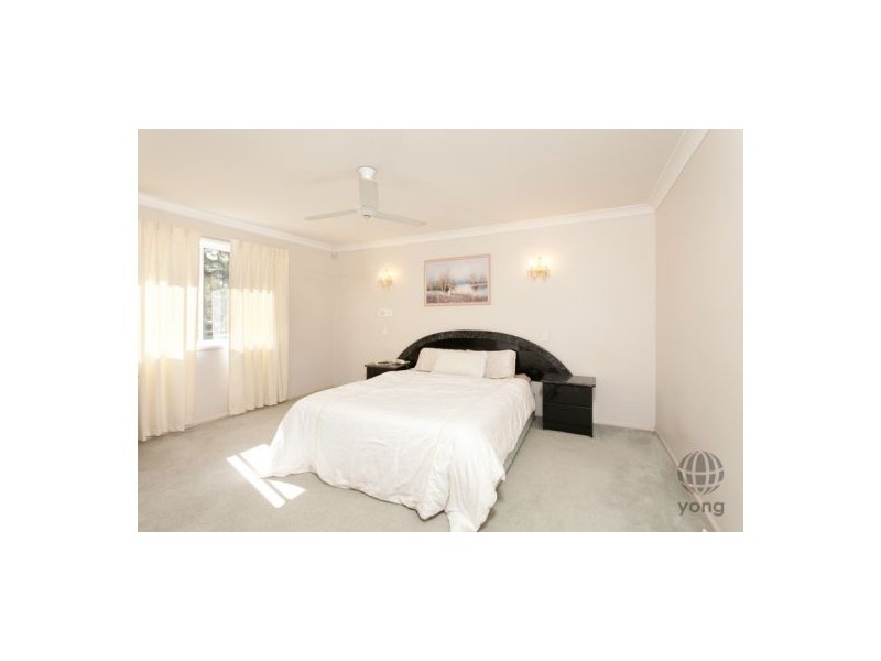 21 Lakewood Avenue, Parkinson QLD 4115