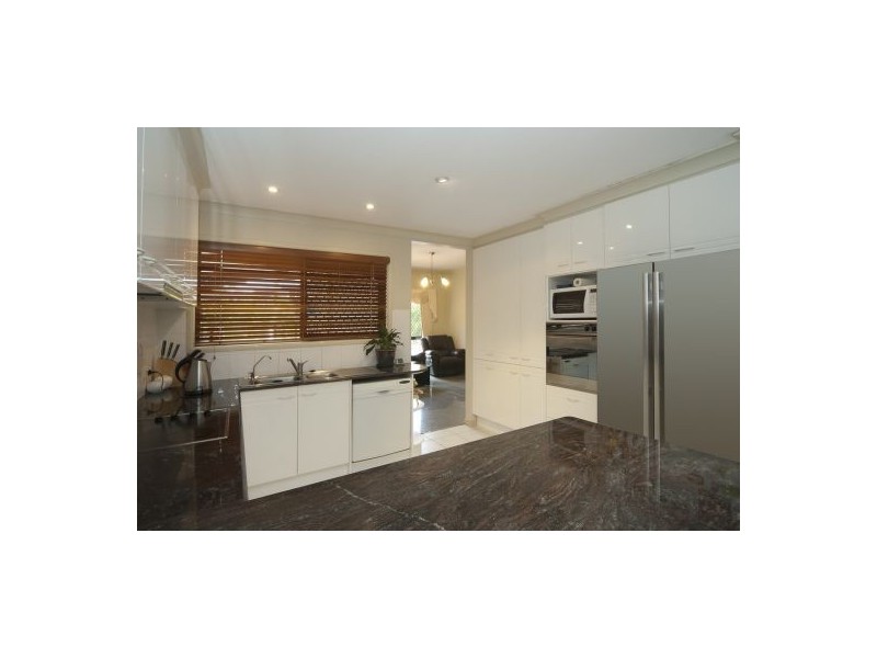 17 Kentucky St, Sunnybank Hills QLD 4109