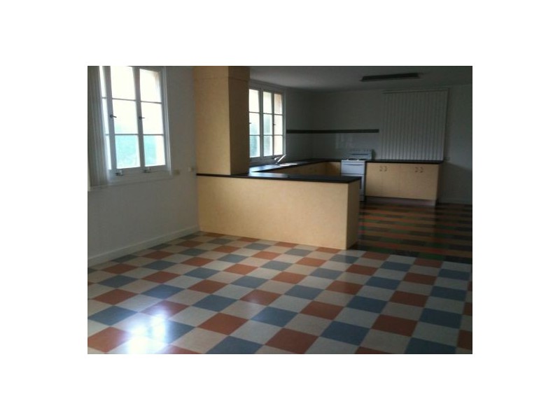 97 Middle St, Coopers Plains QLD 4108