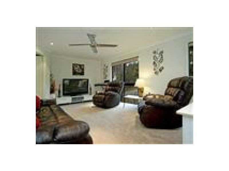 20 Aaron St, Coomera QLD 4209