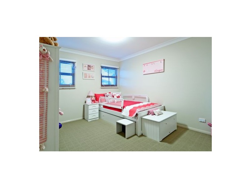 5 Pinnacle Pl, Eight Mile Plains QLD 4113