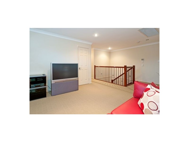 5 Pinnacle Pl, Eight Mile Plains QLD 4113