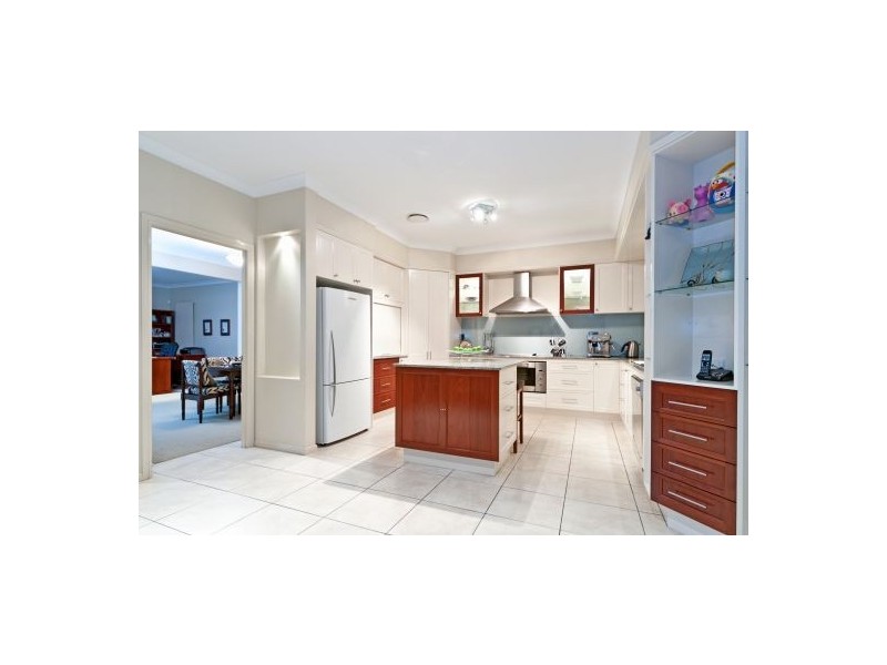 5 Pinnacle Pl, Eight Mile Plains QLD 4113