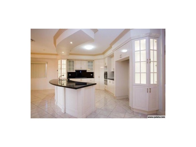 50 The Parkway, Stretton QLD 4116