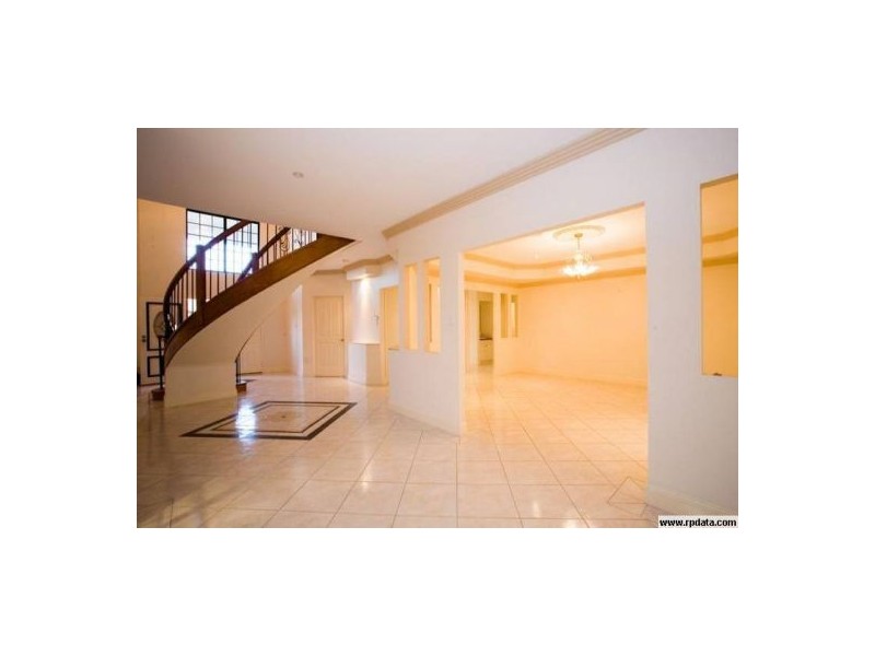 50 The Parkway, Stretton QLD 4116