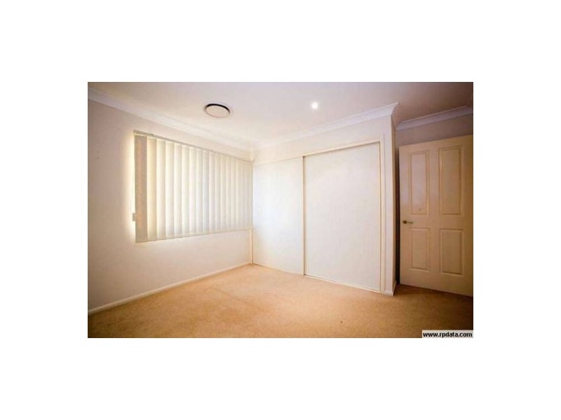 50 The Parkway, Stretton QLD 4116