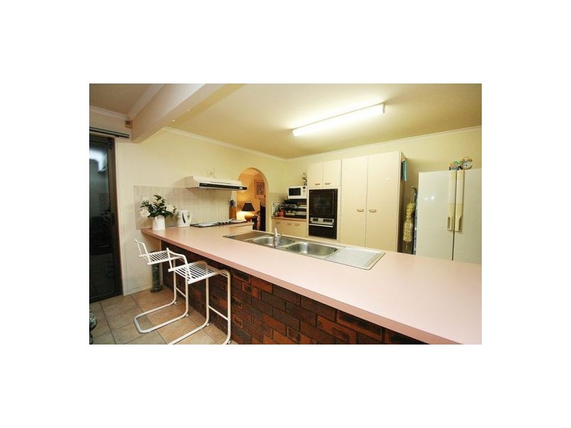 44 Chateau St, Calamvale QLD 4116