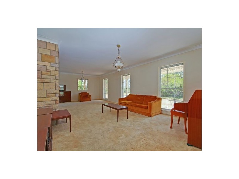 164 Sharon Dr, North Maclean QLD 4280