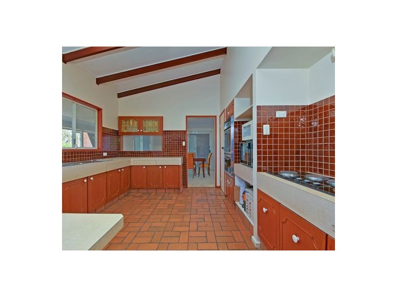 164 Sharon Dr, North Maclean QLD 4280