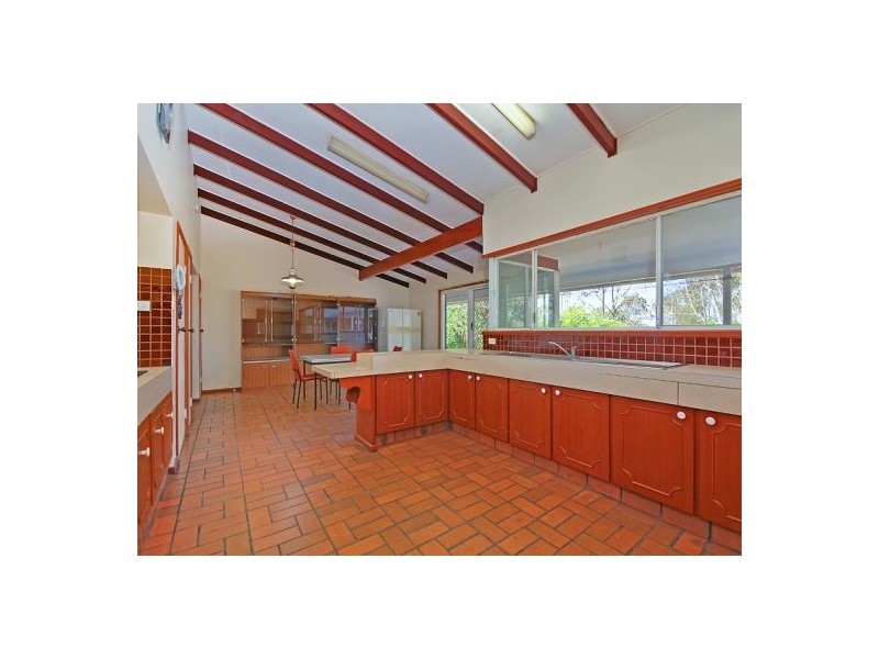 164 Sharon Dr, North Maclean QLD 4280