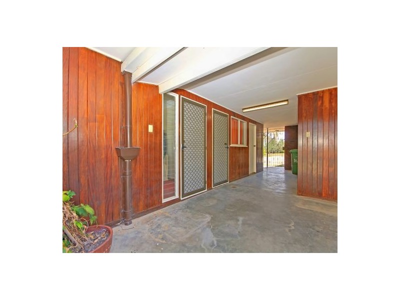 164 Sharon Dr, North Maclean QLD 4280