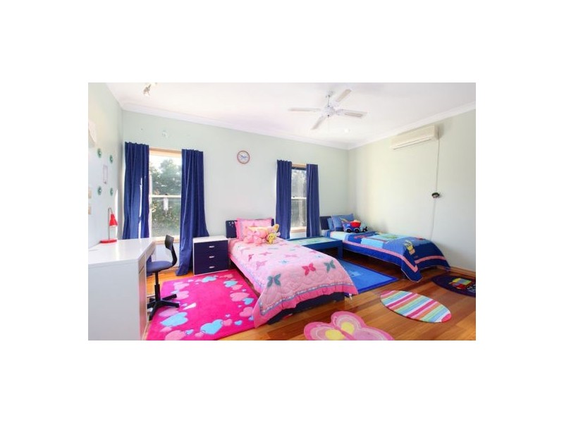Lot 4/114 Dennis Rd, Springwood QLD 4127