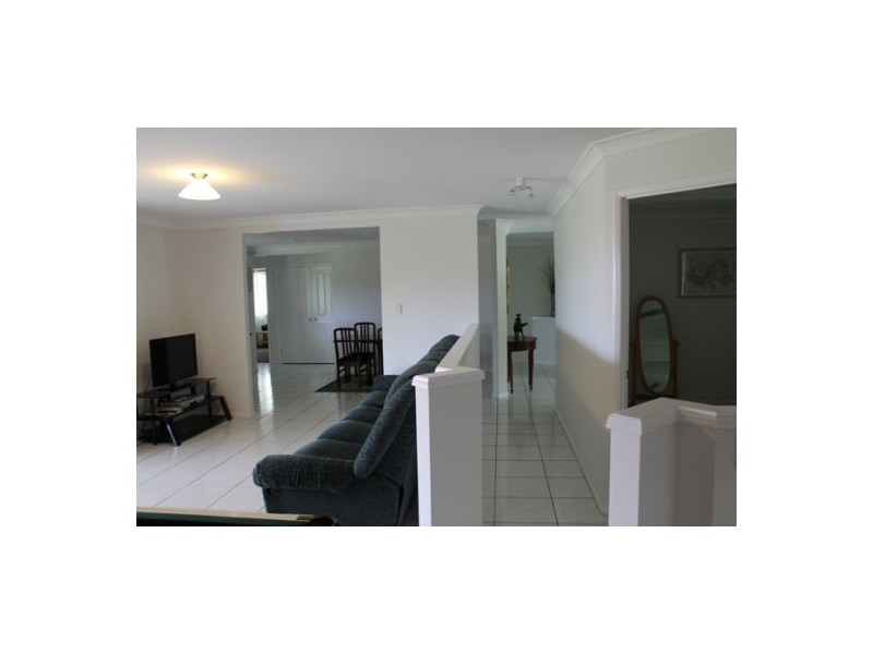 7 Mayfair Pl, Stretton QLD 4116