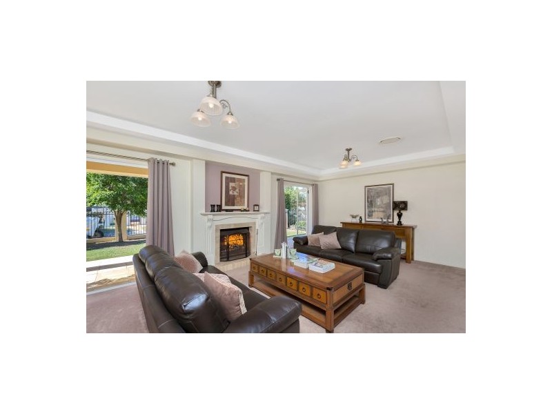 2 Skyline Court, Eight Mile Plains QLD 4113