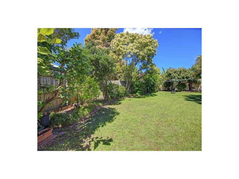 8 Roosevelt Dr, Stretton QLD 4116