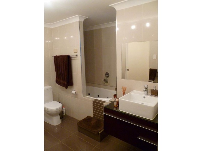 121 Scenic Rd, Redland Bay QLD 4165