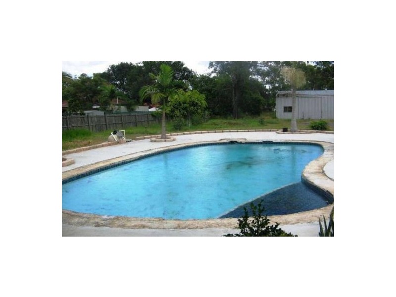 9 Logan Reserve Rd, Waterford West QLD 4133