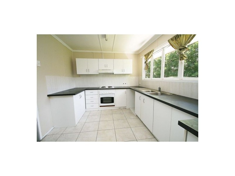 887 Beenleigh Rd, Runcorn QLD 4113