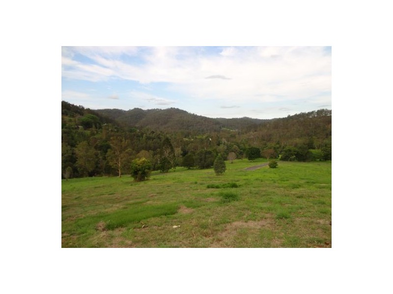 Upper Brookfield QLD 4069