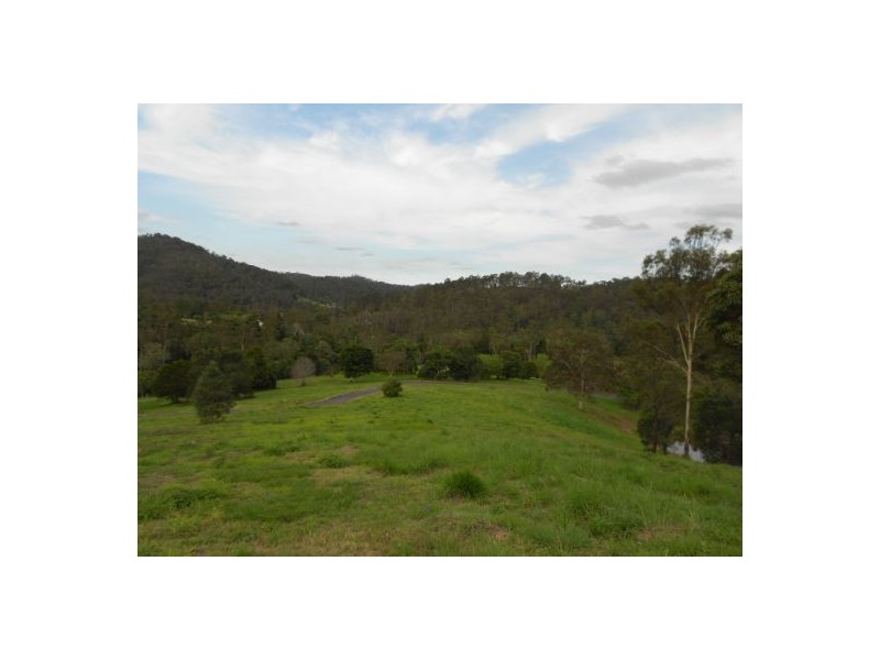 Upper Brookfield QLD 4069