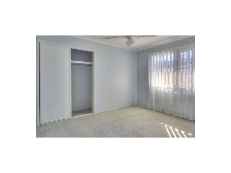 43 Mackellar Dr, Boronia Heights QLD 4124