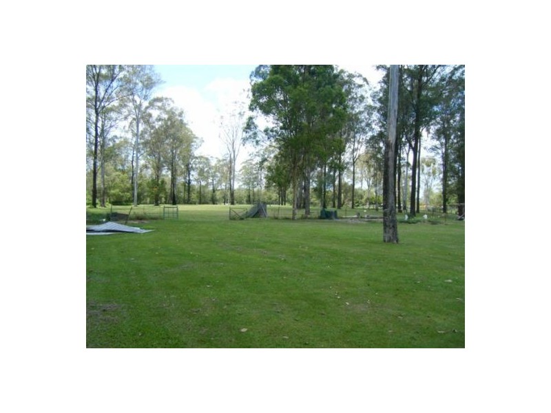 354 Esky Rd, Pallara QLD 4110