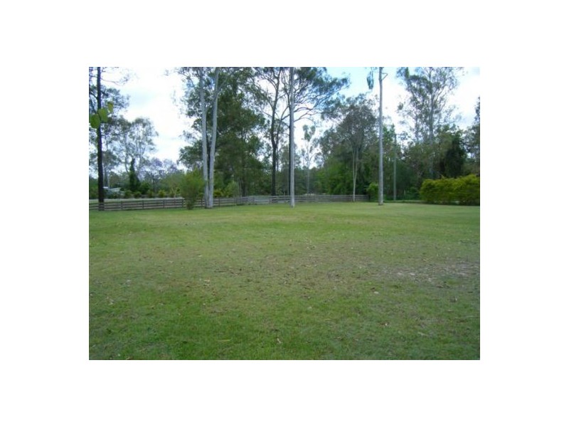 354 Esky Rd, Pallara QLD 4110