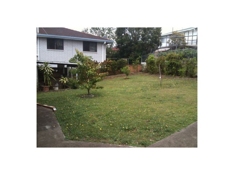 14 Avocado St, Macgregor QLD 4109