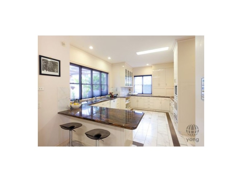 5 Capstan Place, Macgregor QLD 4109