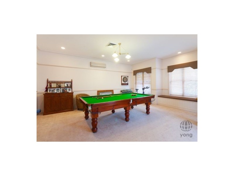 5 Capstan Place, Macgregor QLD 4109