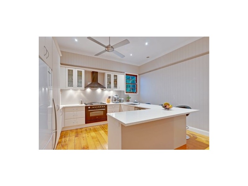 49 Rita Street, Holland Park QLD 4121