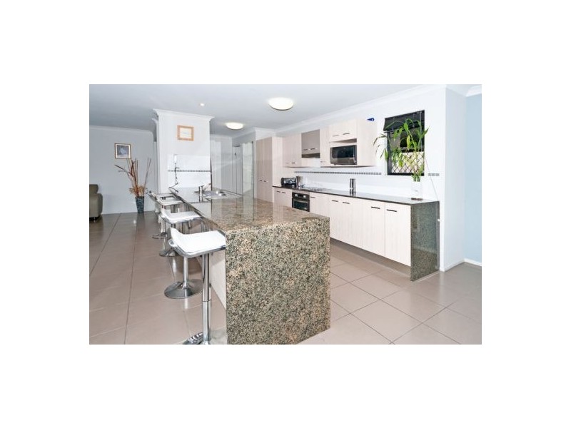 5 Watheroo Pl, Parkinson QLD 4115