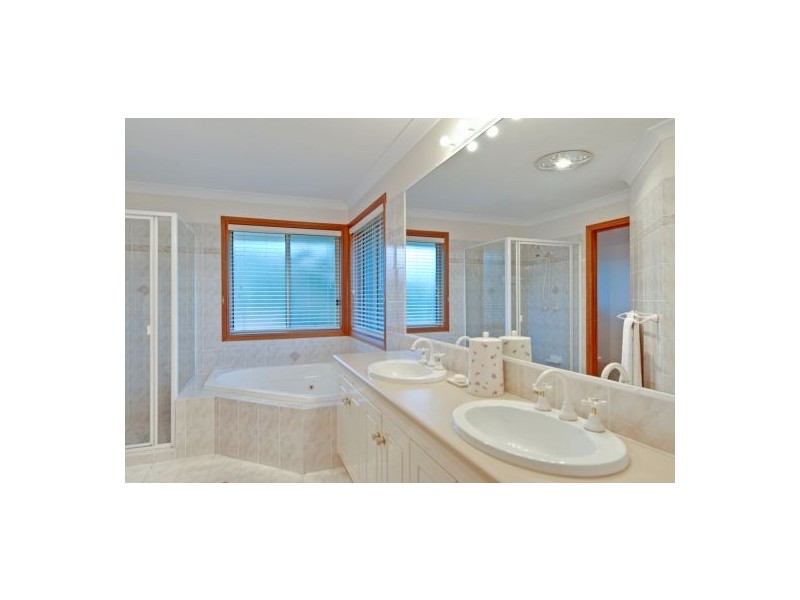 6 Geneva Close, Parkinson QLD 4115