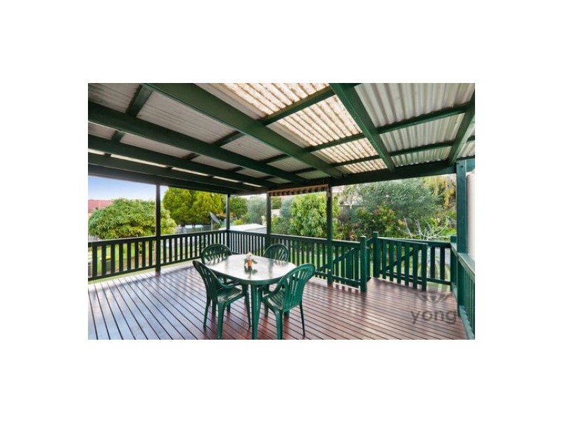 65. Granadilla Street, Macgregor QLD 4109