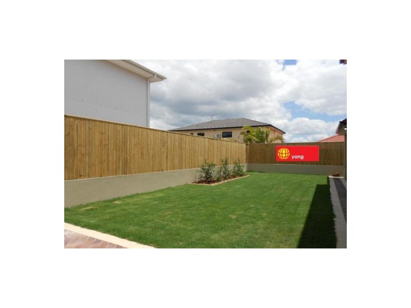 136 Hawthorn Cct, Stretton QLD 4116