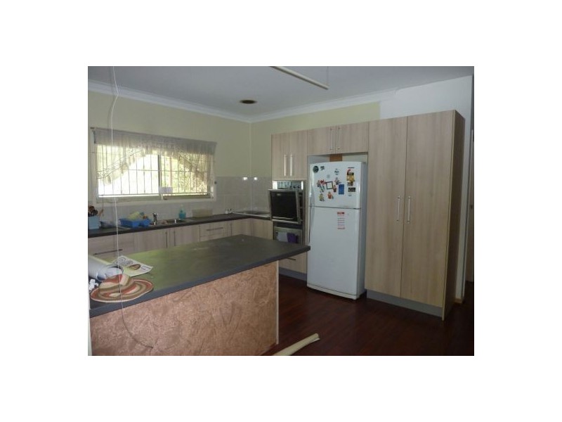 2469 Logan Road, Eight Mile Plains QLD 4113