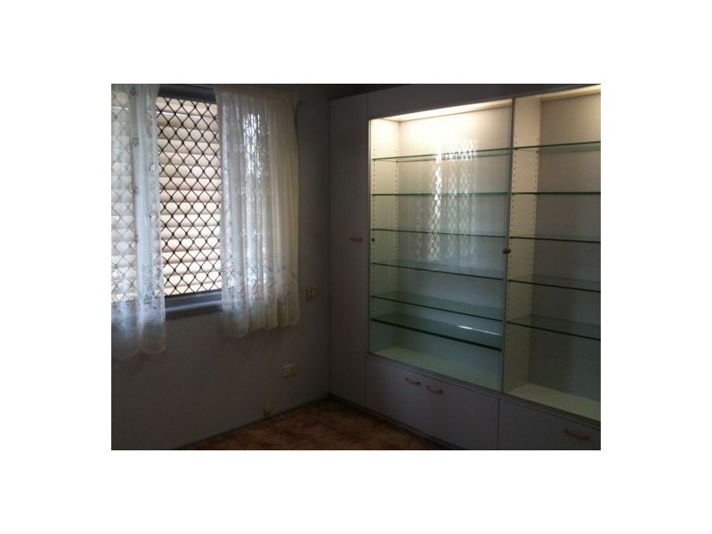 34 Amsterdam ST, Wishart QLD 4122