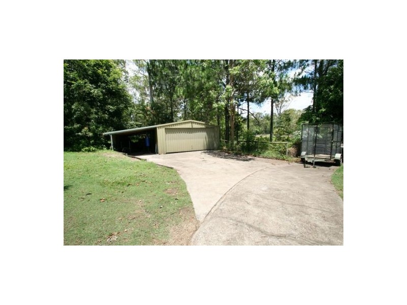 592 Johnson Rd., Forestdale QLD 4118