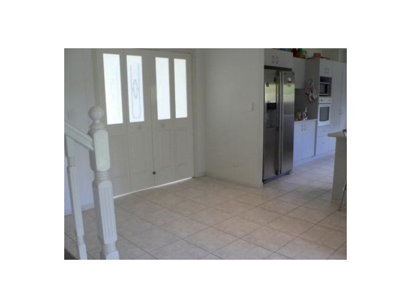 9 Tallowood Way, Sunnybank Hills QLD 4109