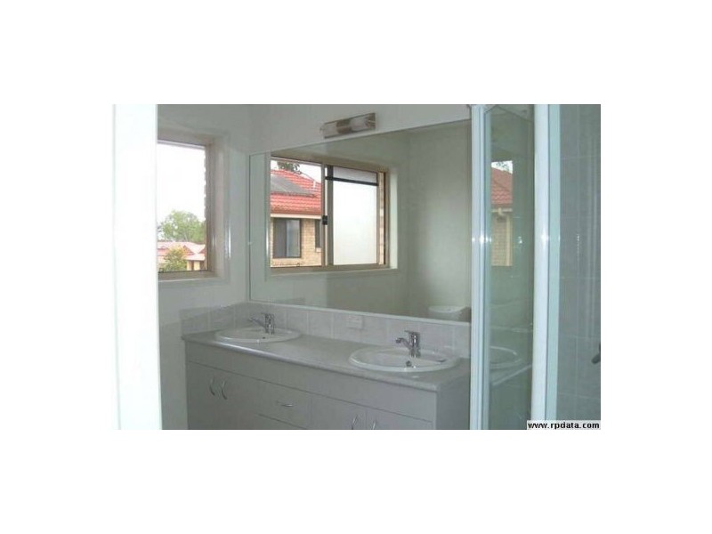 9 Tallowood Way, Sunnybank Hills QLD 4109