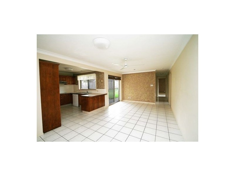23 Maywood Cr, Calamvale QLD 4116