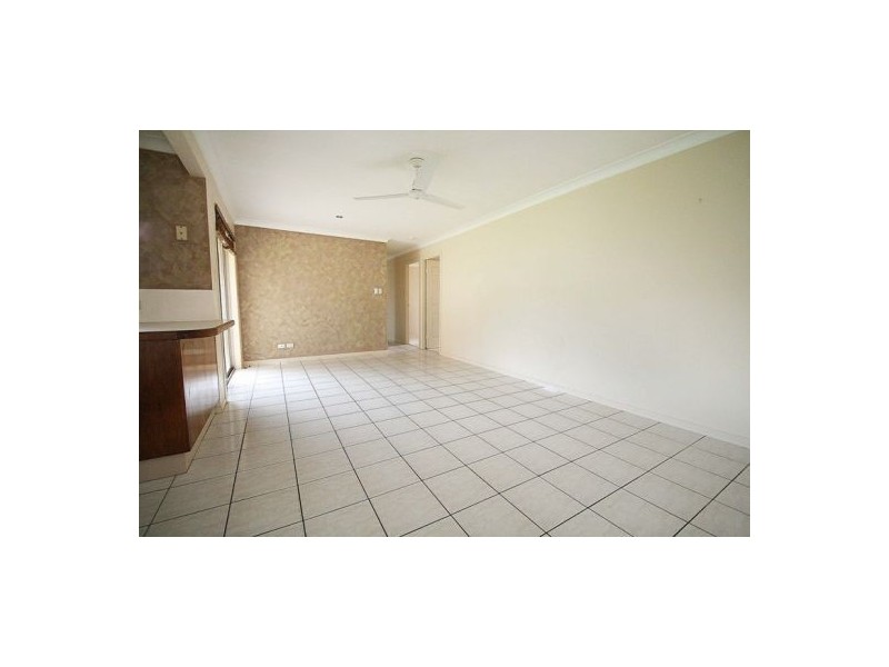 23 Maywood Cr, Calamvale QLD 4116