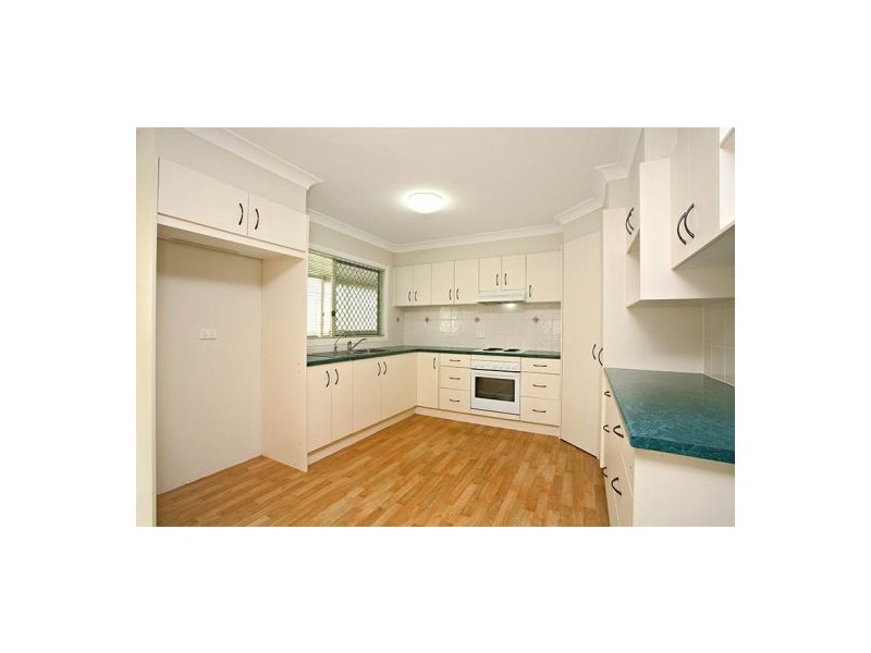 12 Clivia Crescent, Daisy Hill QLD 4127