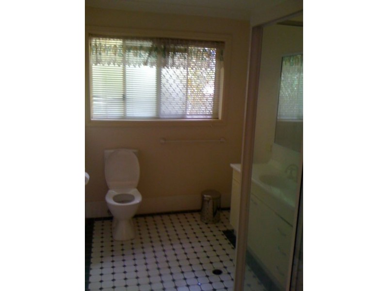 12 Japonica Place, Calamvale QLD 4116